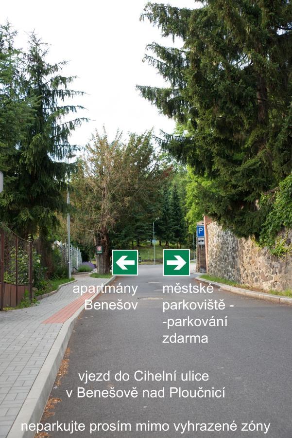 Apartmany Benesov Benesov nad Ploucnici Exterior foto