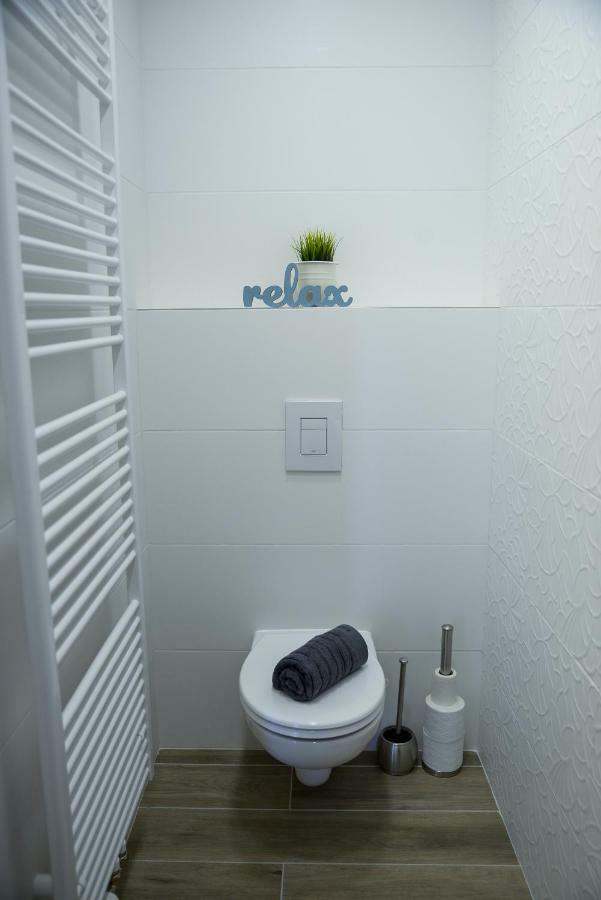 Apartmany Benesov Benesov nad Ploucnici Exterior foto